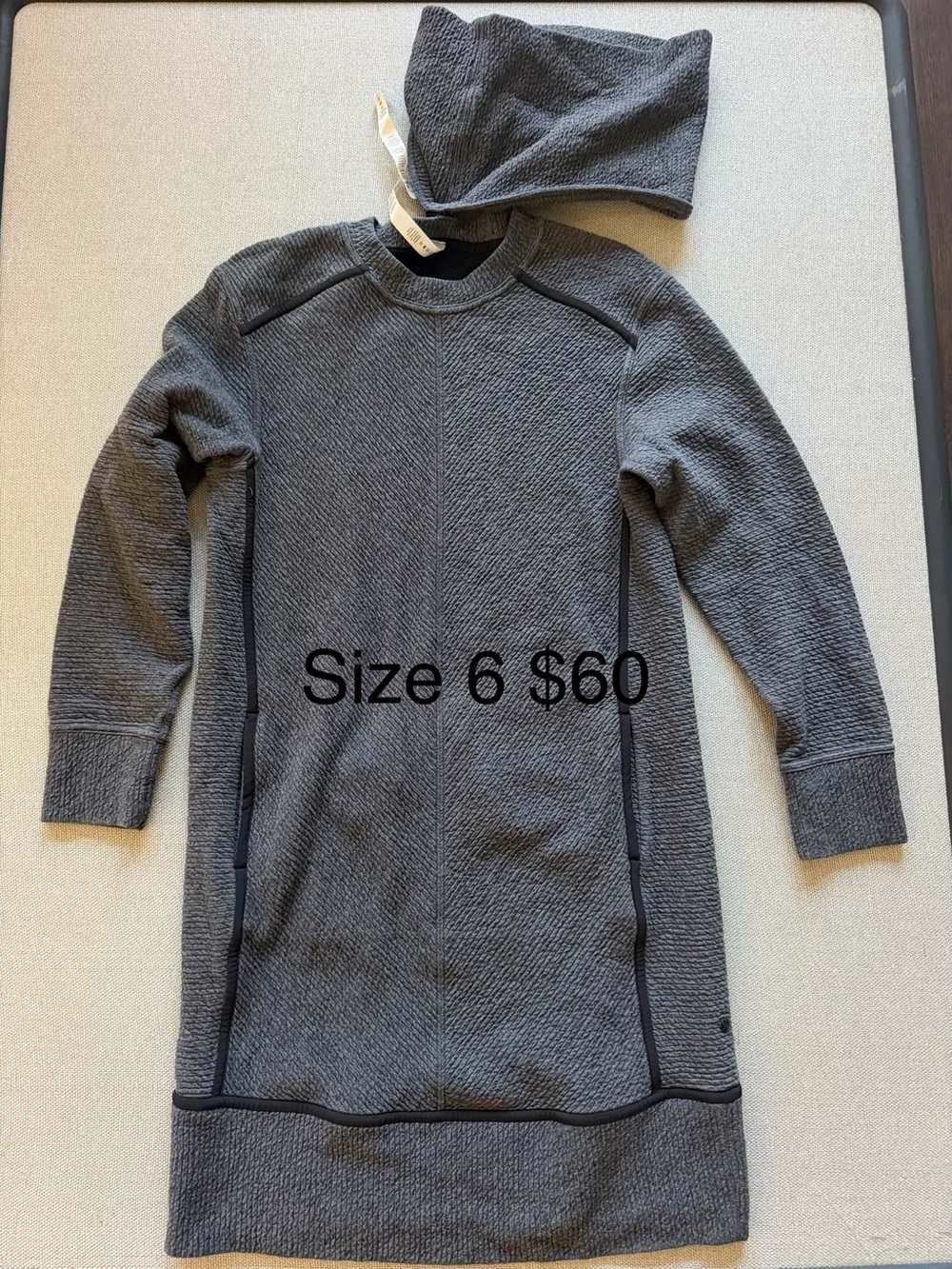 lululemon athletica Men's Crewneck Hooded Sweater Dress in Charcoal Gray